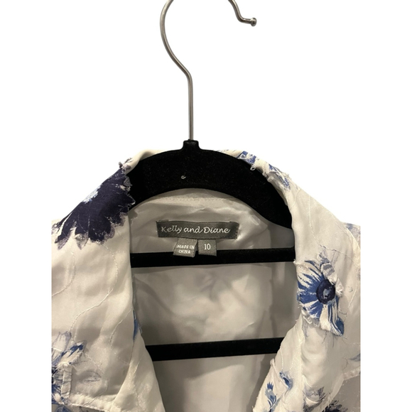 Kelly And Diane NWT Top and Skirt Floral Lace Set Size 10 Blue White Lightweight - Picture 3 of 15